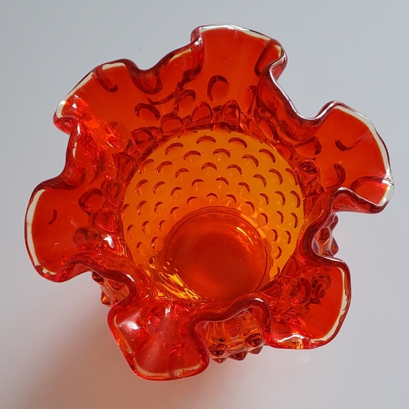 Fenton Amberina 4 1/4" Double Crimp Vase - Picture 6 of 8